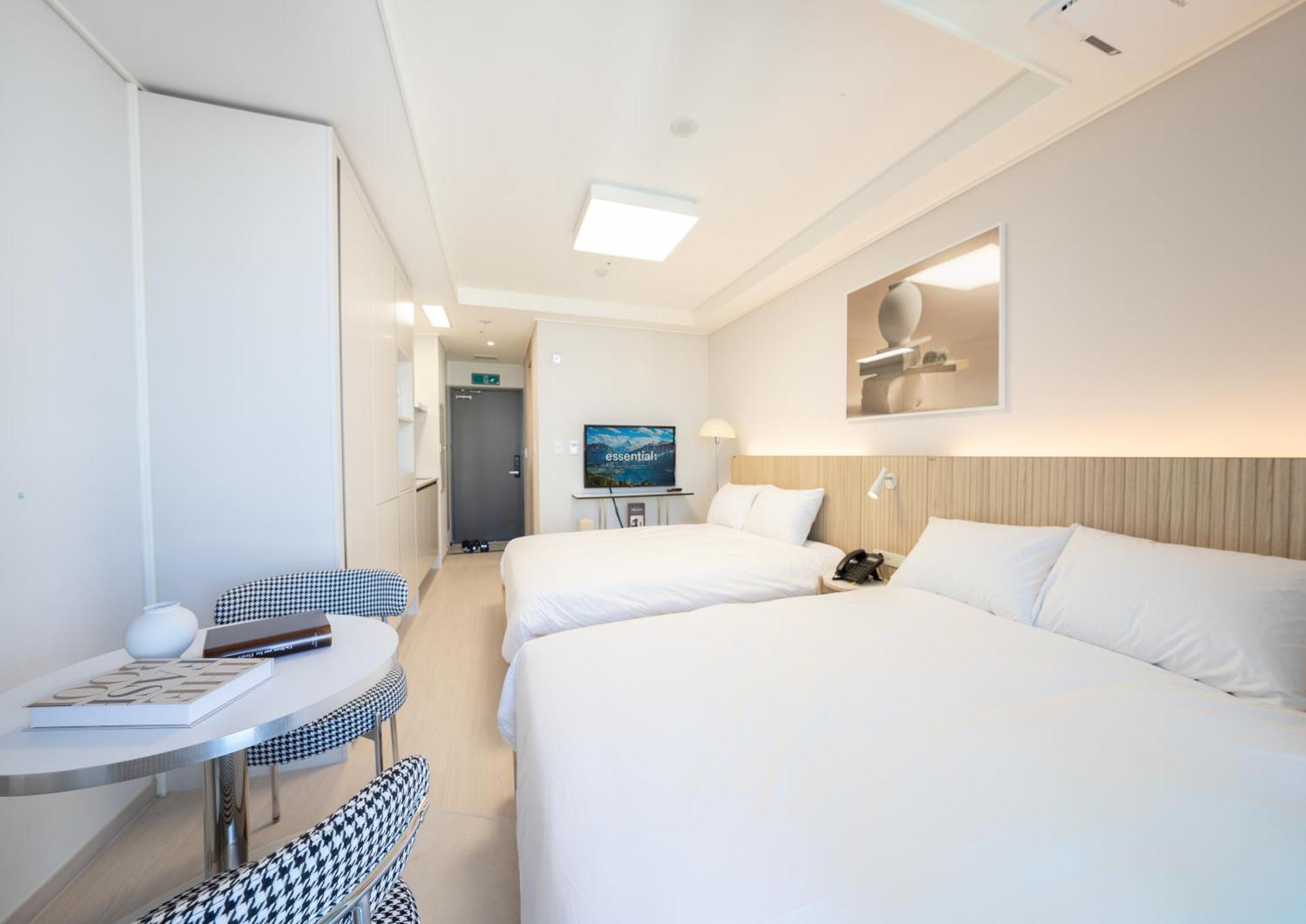 Aparthotel Uh Flat The Sokcho Habitación foto